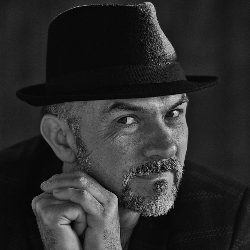 alexander karnaugh fotograaf - floris andrea - portret | ritratto| portrait| ceva - piemonte | artist| kunstenaar| artista